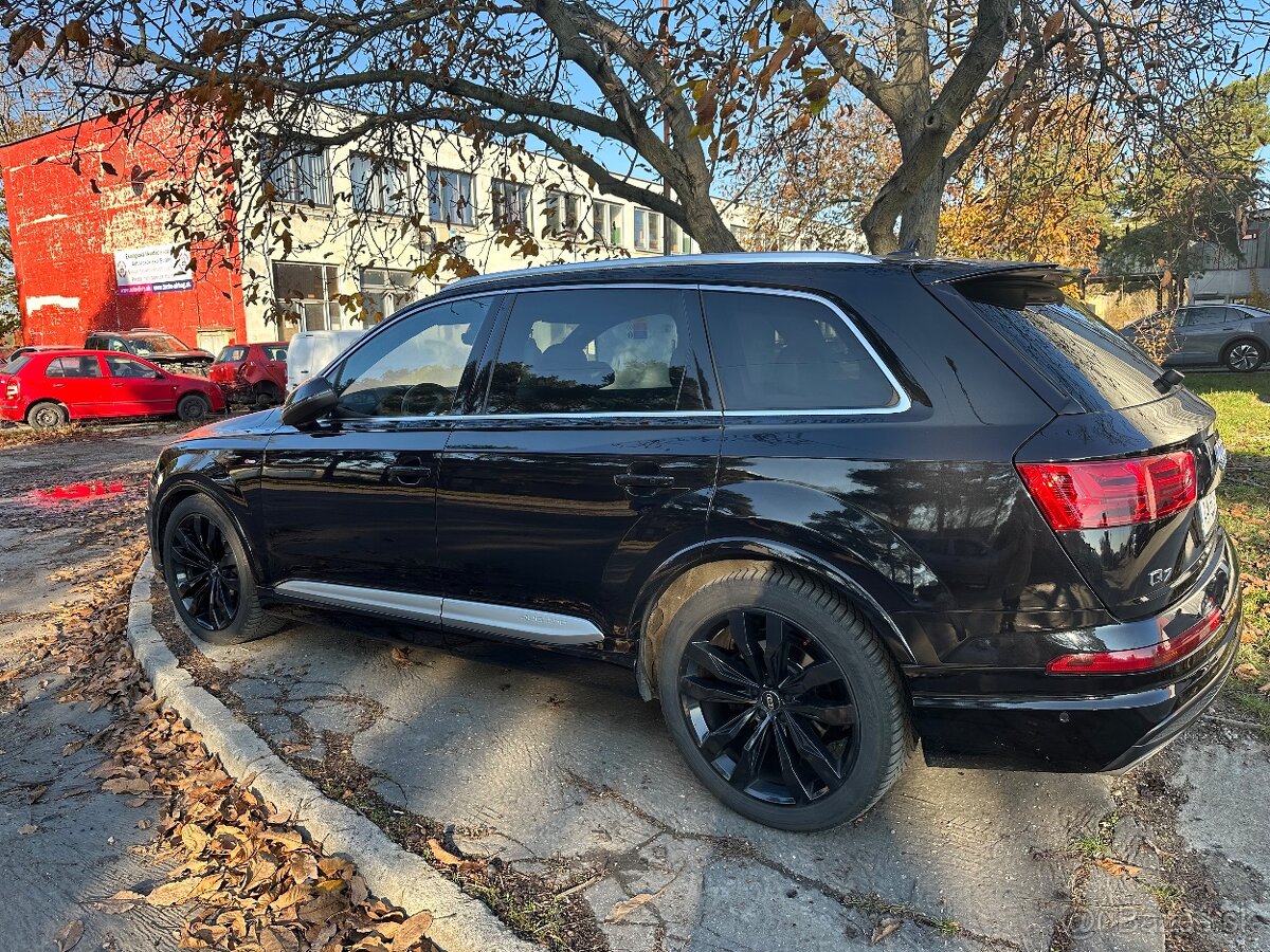 Audi Q7 S-line 3.0 diesel