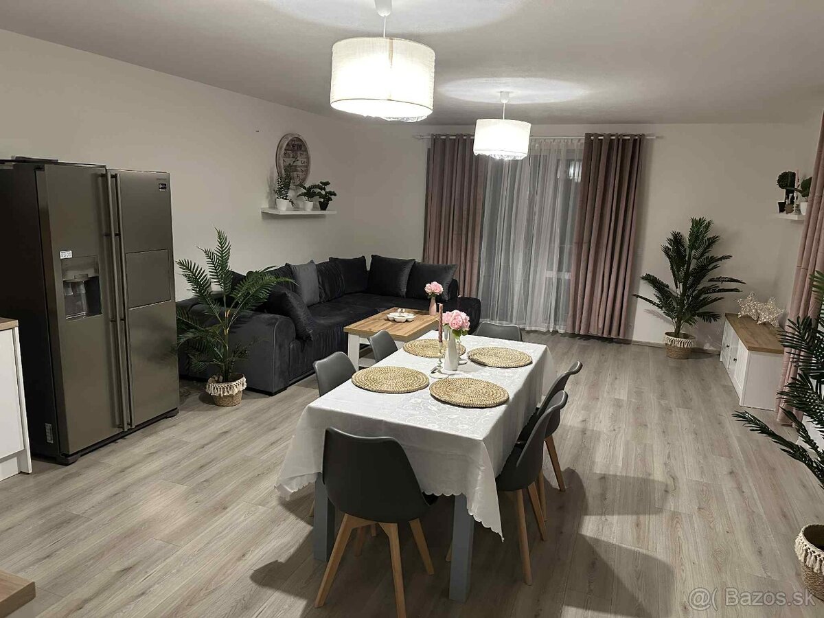 Rodinný dom na prenájom, Višňové