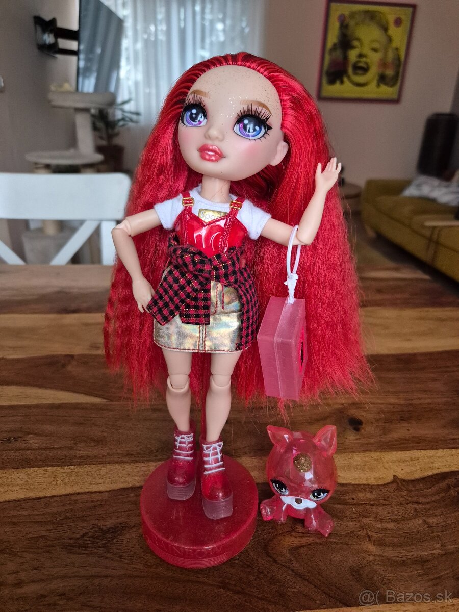 Rainbow High bábika - Ruby Anderson s domácim miláčikom