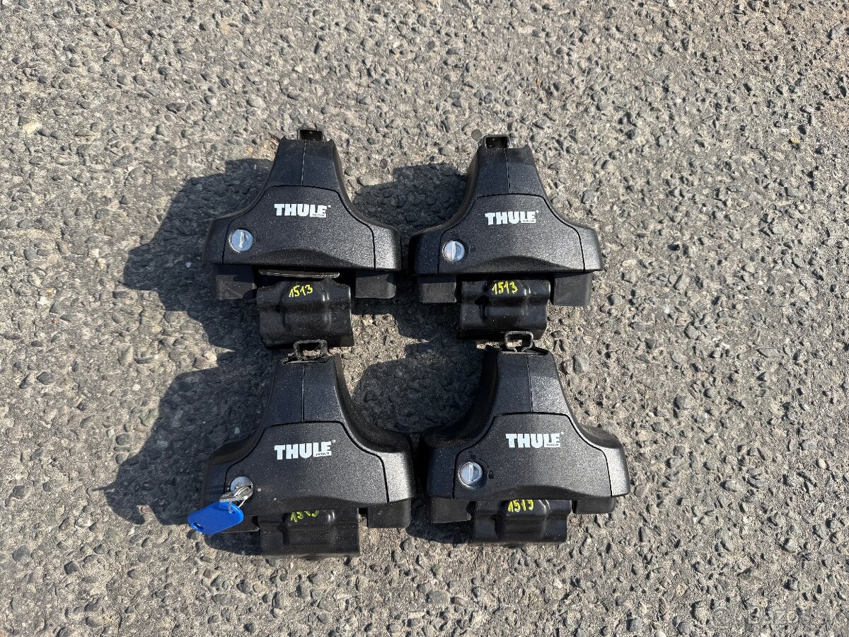 Thule 754 + Kit 1513 pre Opel Insignia hatch. 2009-2017