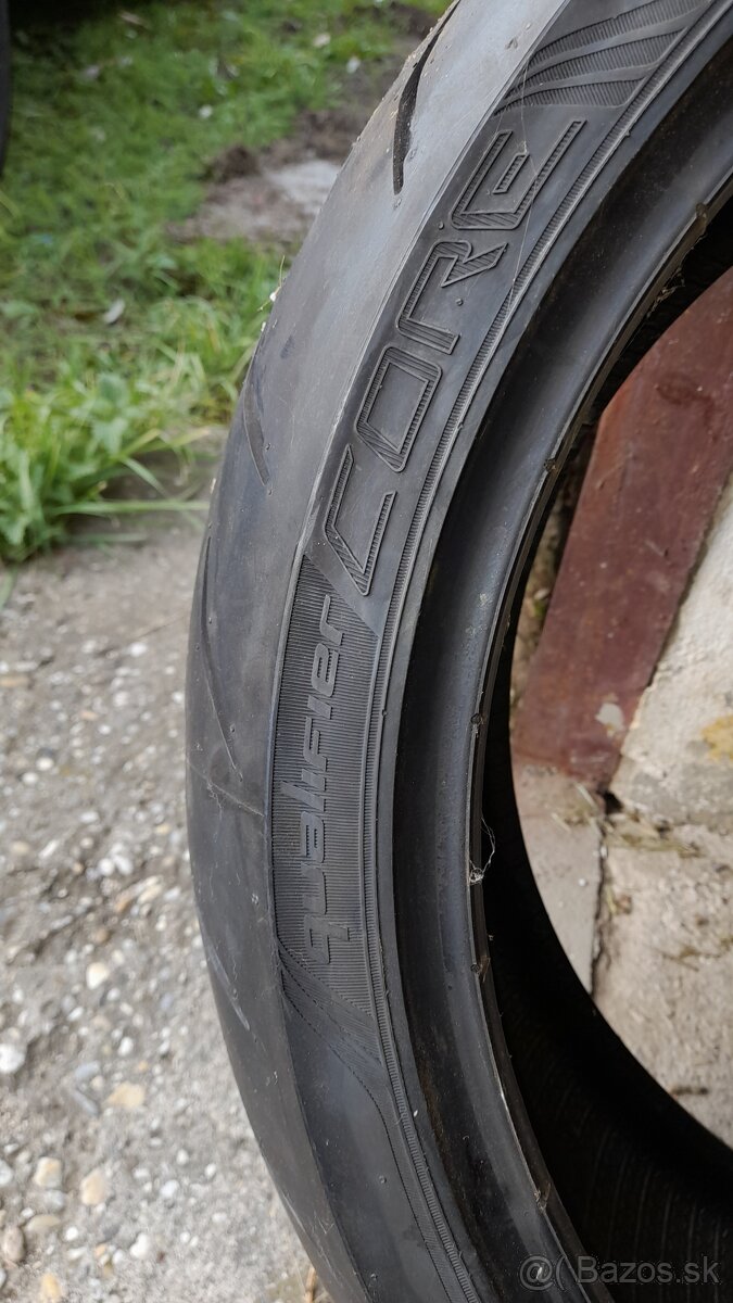 Pneumatiky Dunlop.