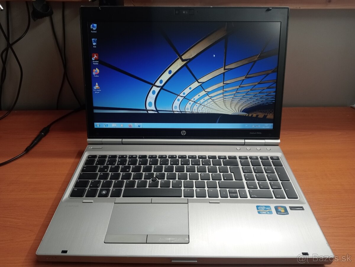 predám notebook HP ELITEBOOK 8560P , WINDOWS 7