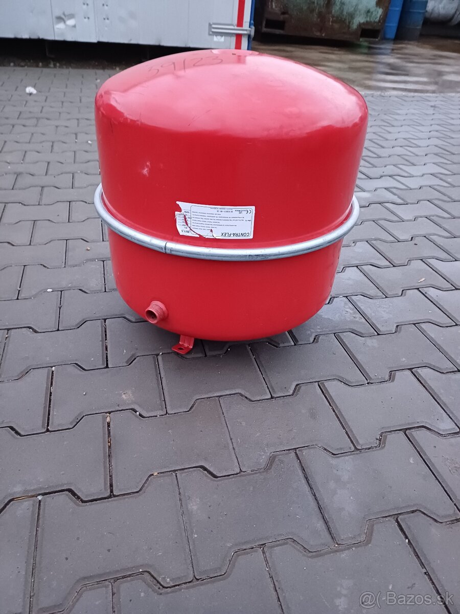 Expanzna nádrž na kúrenie 80l