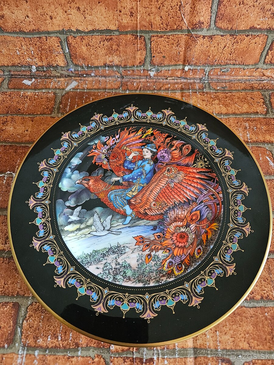 Porcelánový značený tanierik cena 12€/priemer-22cm/