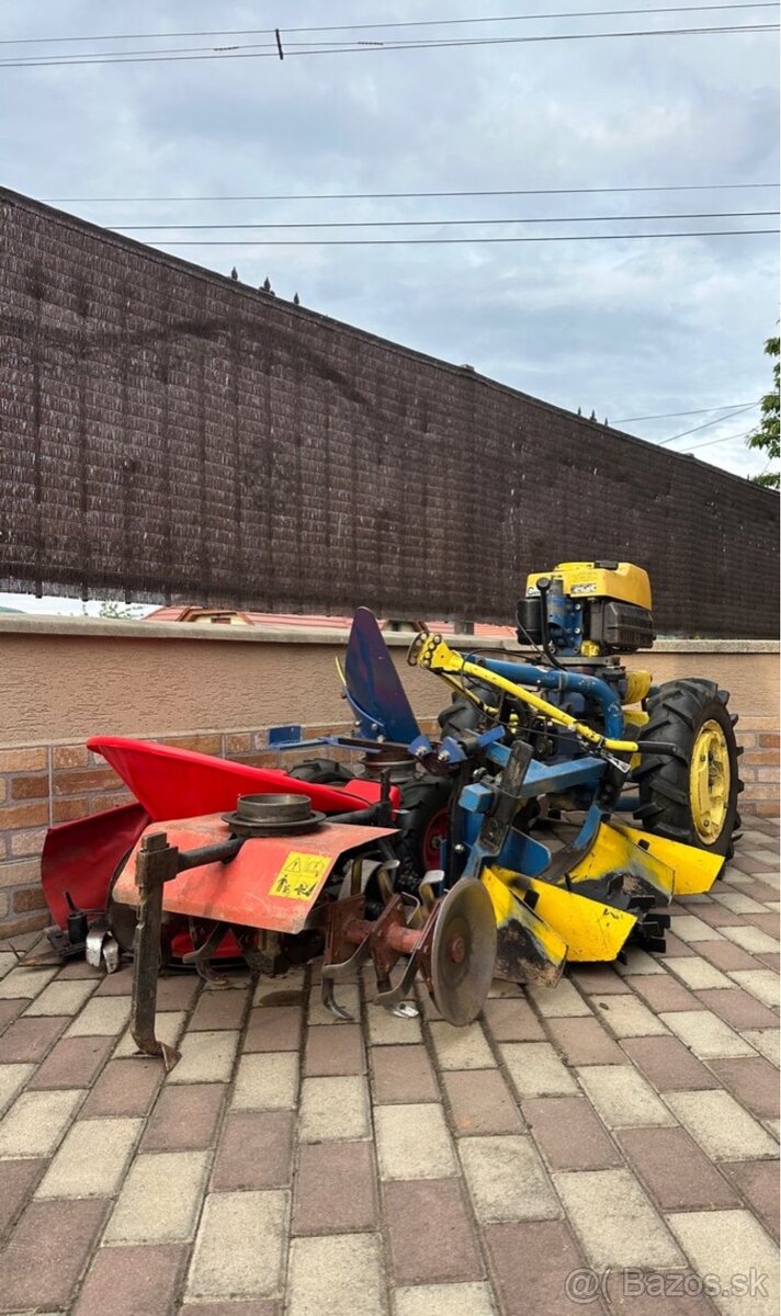 MALOTRAKTOR AGZAT V SUPER STAVE
