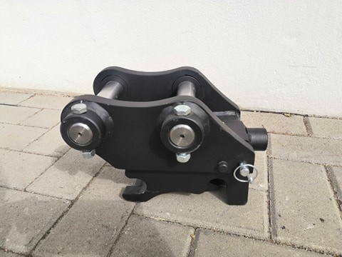 Rýchloupinák na minibager JCB 8016 8018 a iné