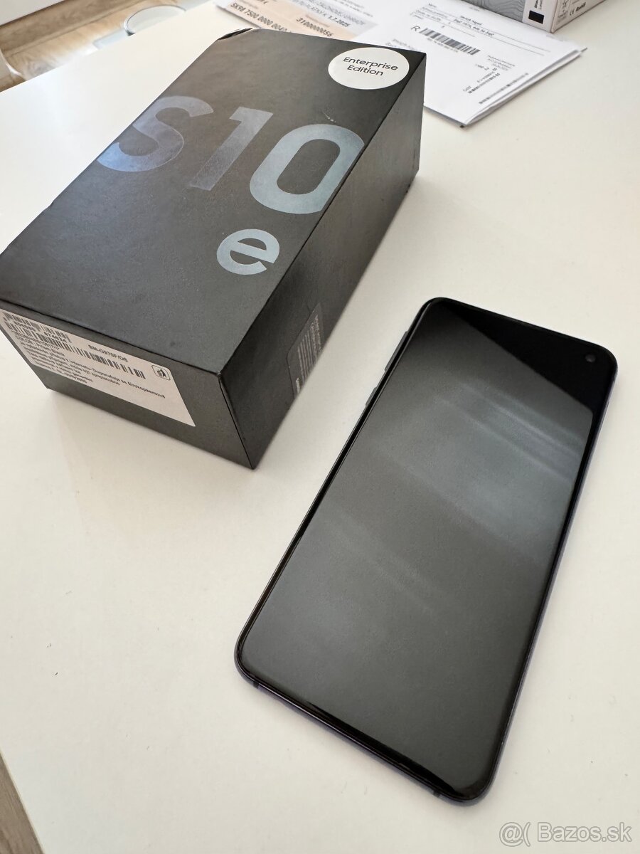 Samsung Galaxy S10e