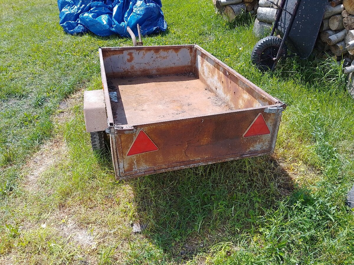 vozik za malotraktor