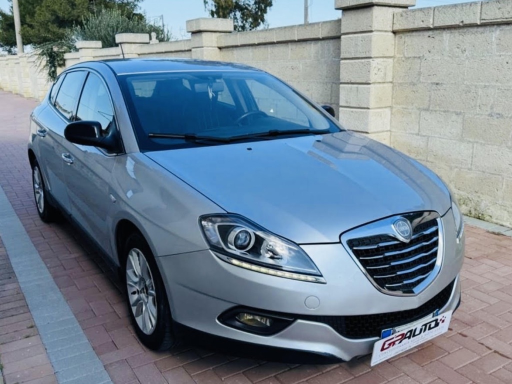 Lancia Delta 1.6 JTD