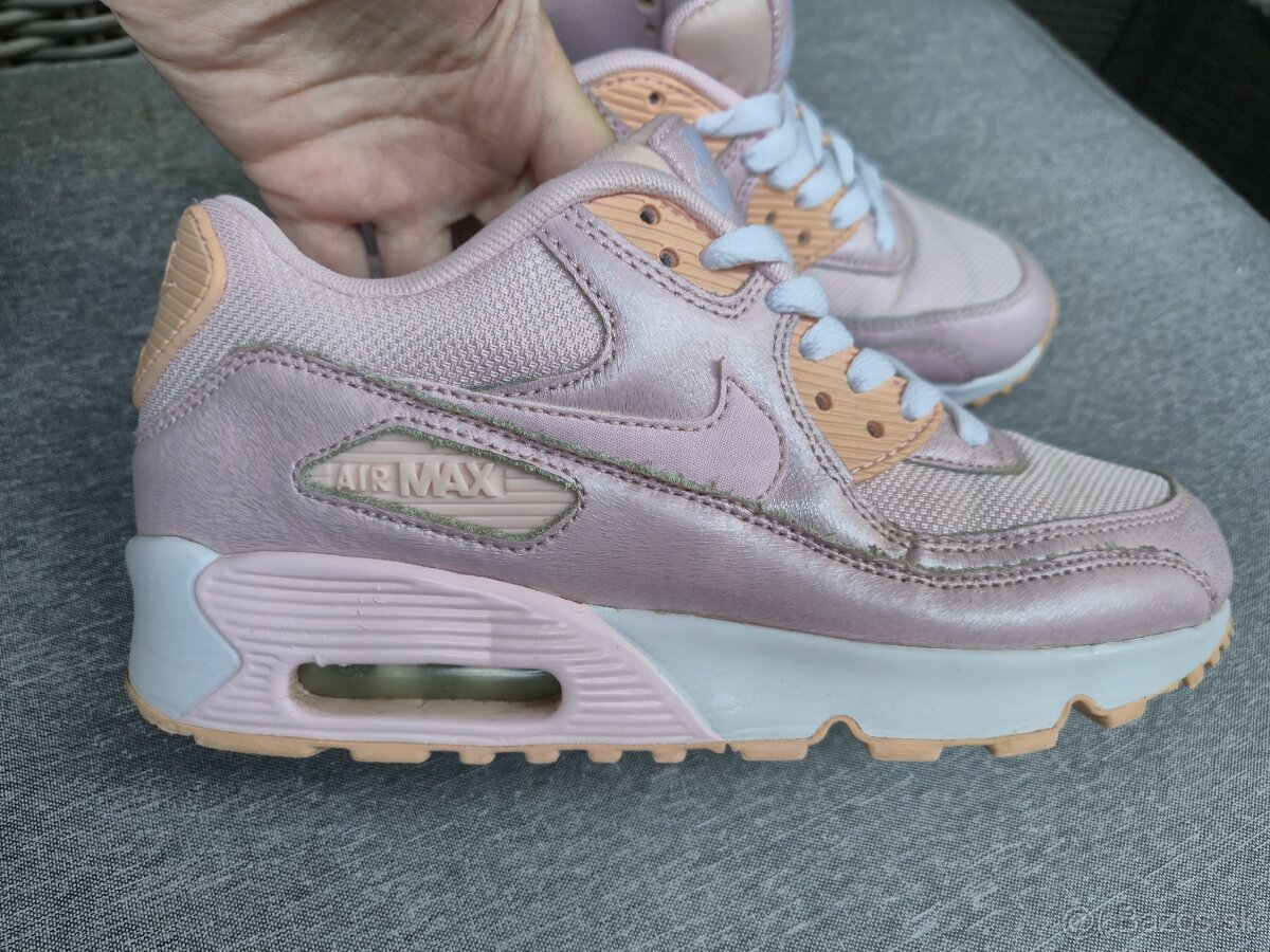 Ružové AirMax Nike tenisky