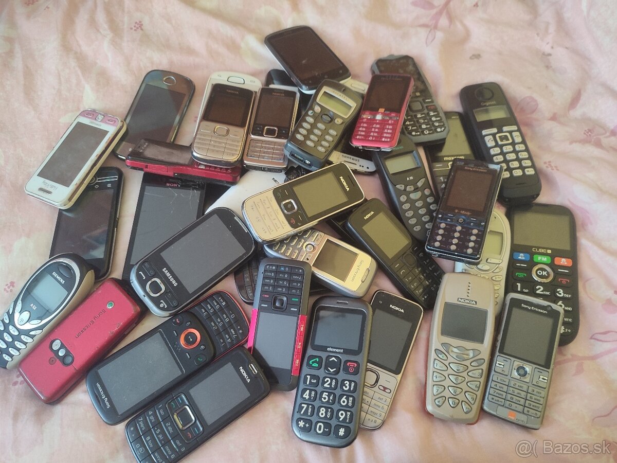 Predám mobily ná náhradné diely