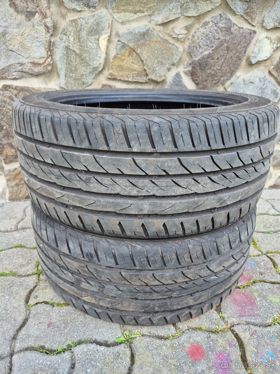 225/45/17