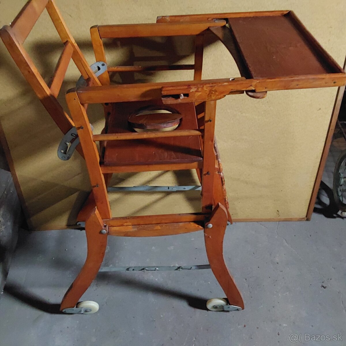 Detská drevená stolička