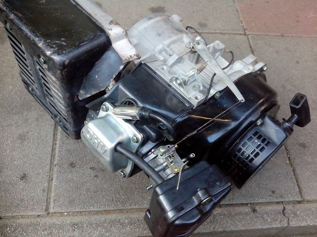Motor z elektrocentraly Guge 2700