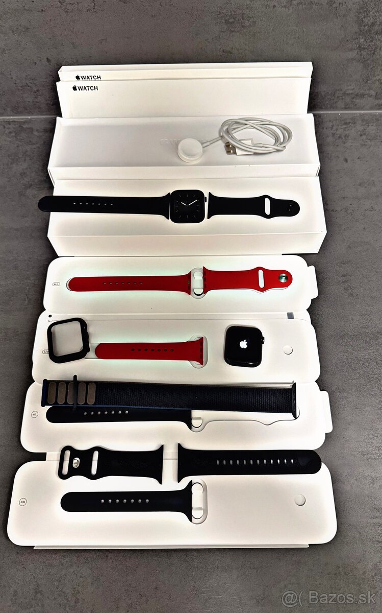 Predám Apple Watch Series 5