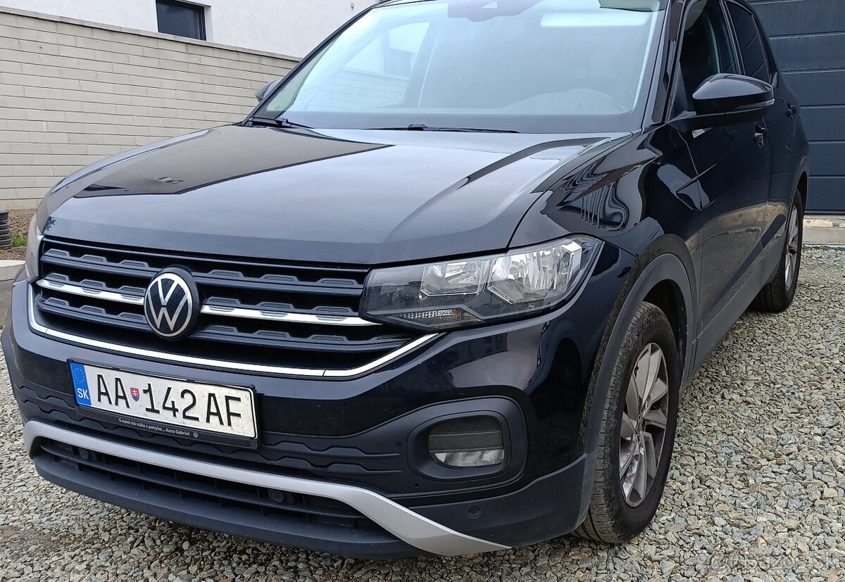 T-Cross 1.0 TSI Life (2023) – pravidelne servisovaný VW