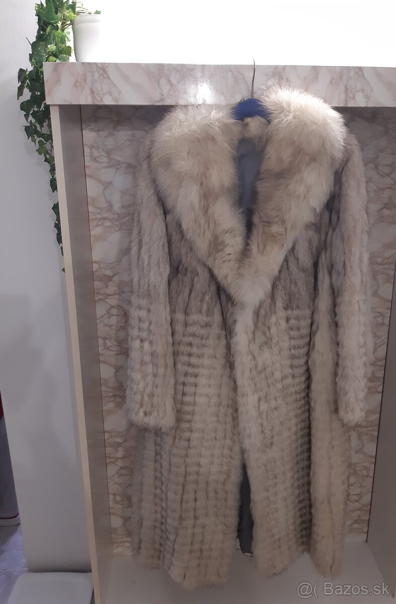 Kožuch zo striebornej líšky
