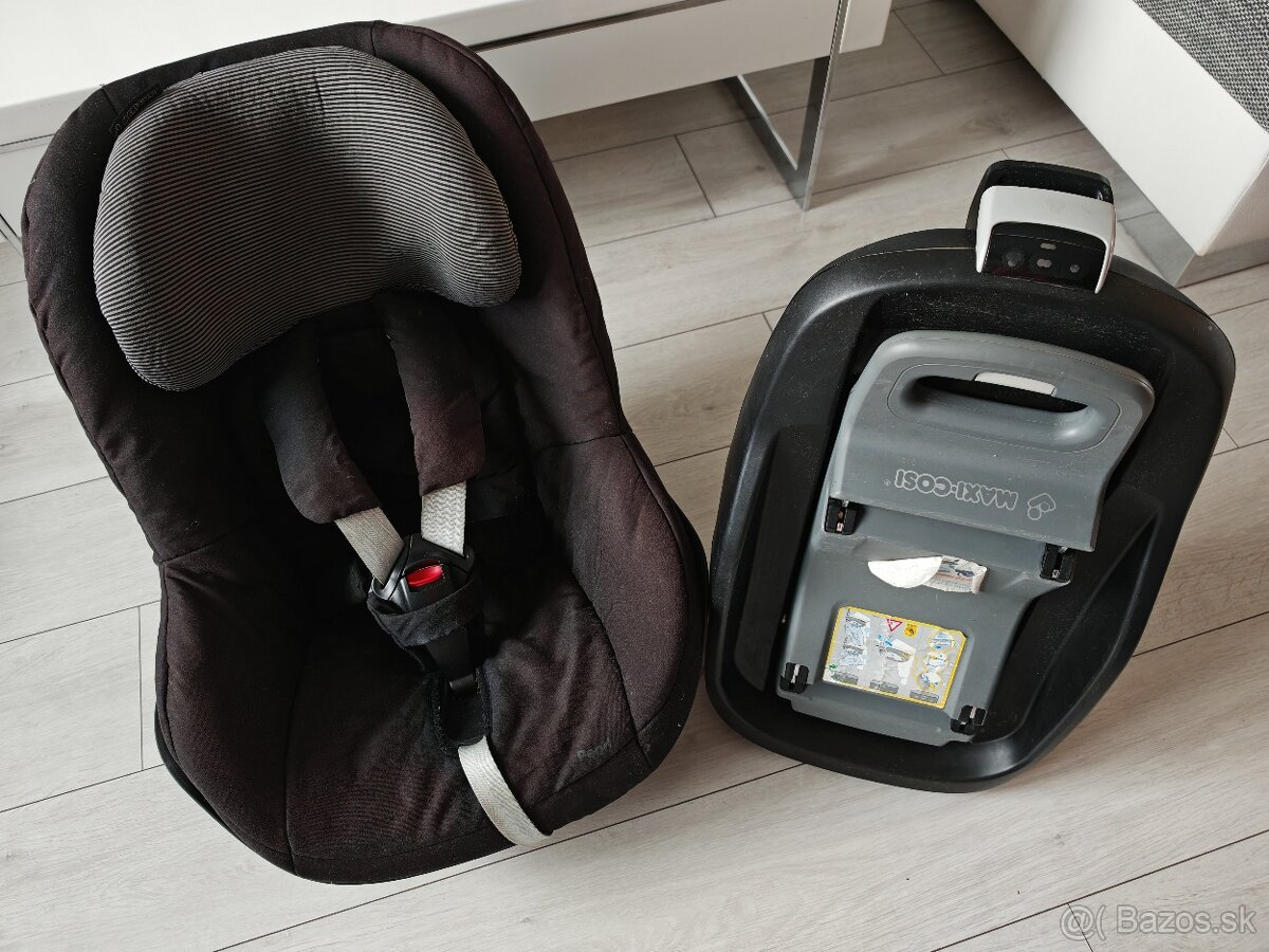 Predám autosedačku Maxi Cosi Pearl + Family Fix