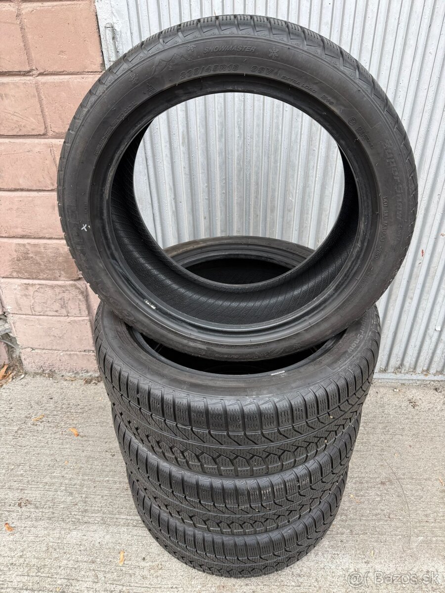 2ks Zimne pneumatiky 235/45 R18