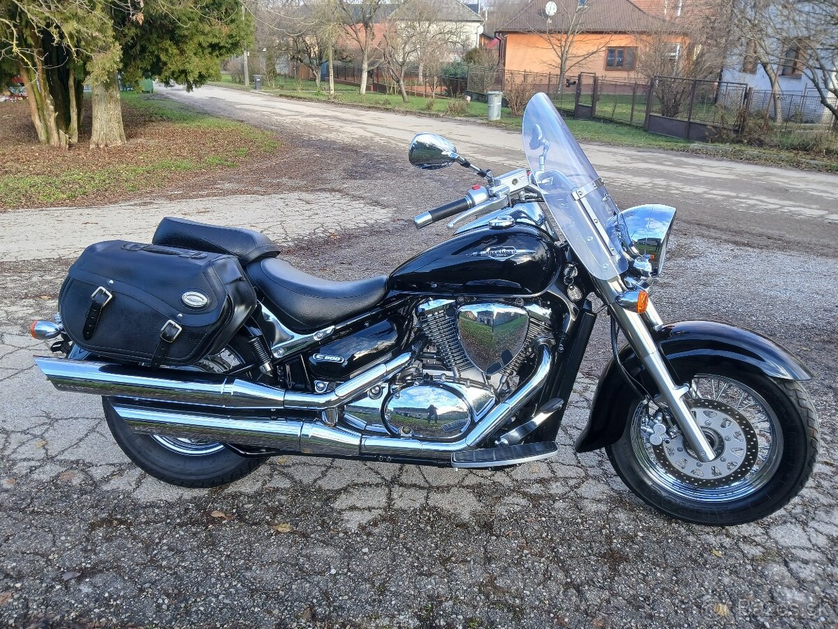 Suzuki VL 800 Intruder