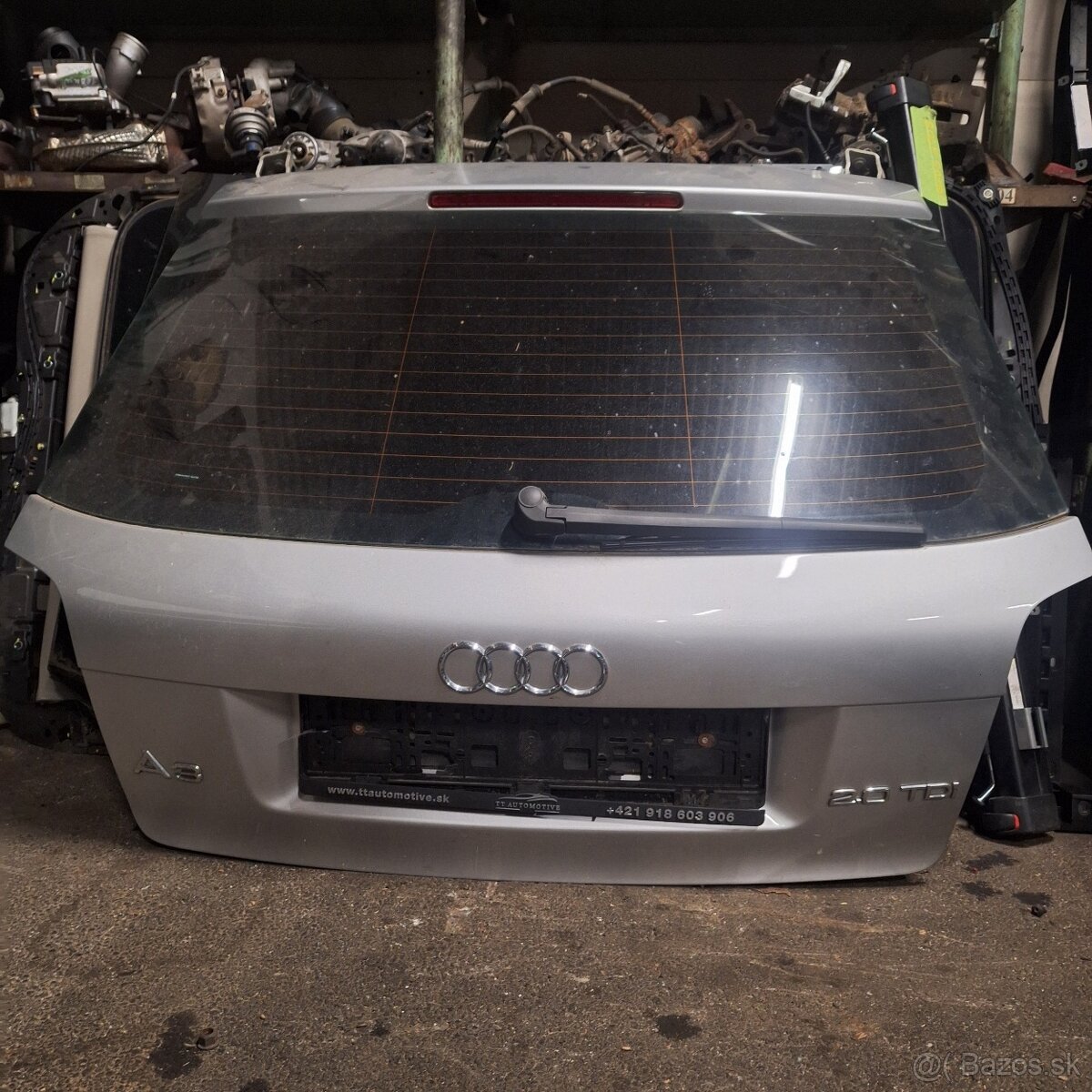 Kufrové dvere Audi A3 8P