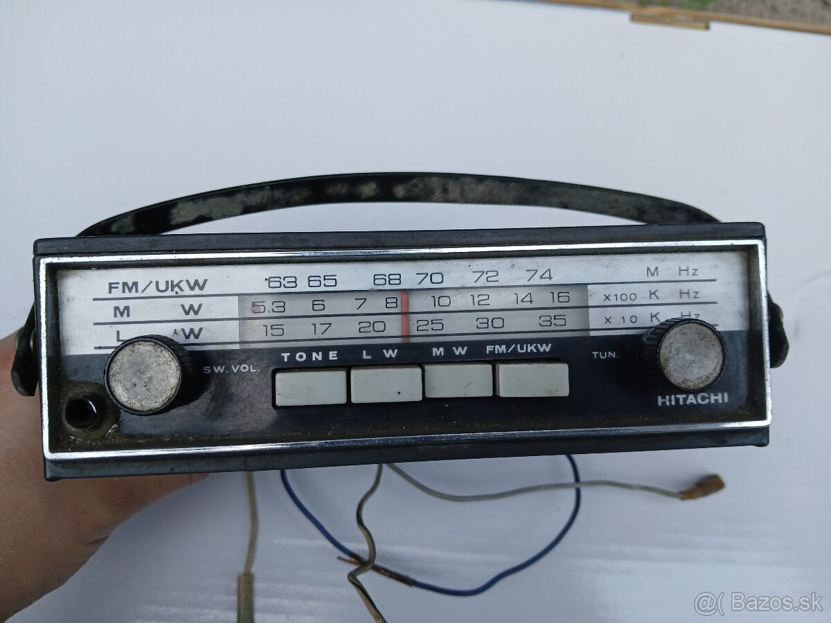 Retro autoradio Hitachi