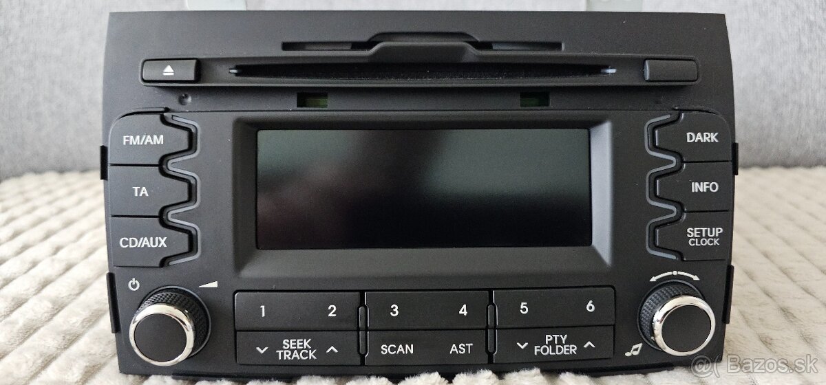 Autoradio s CD