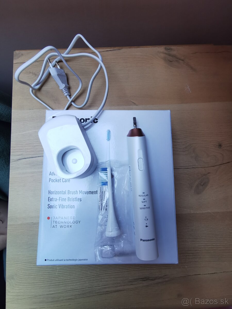 Sonická zubná kefka Panasonic