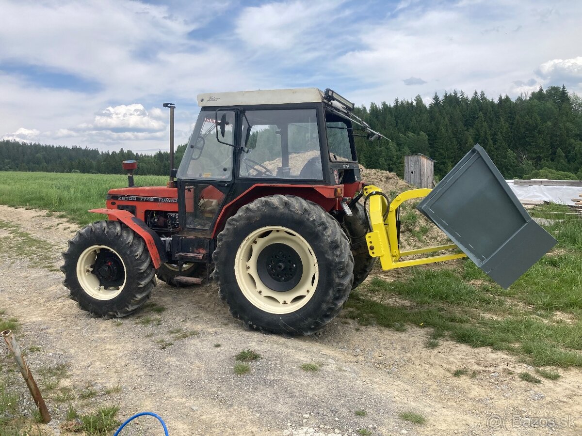 Vyklopna bedna