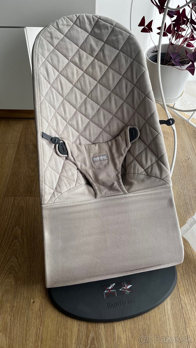 Lehátko Babybjorn