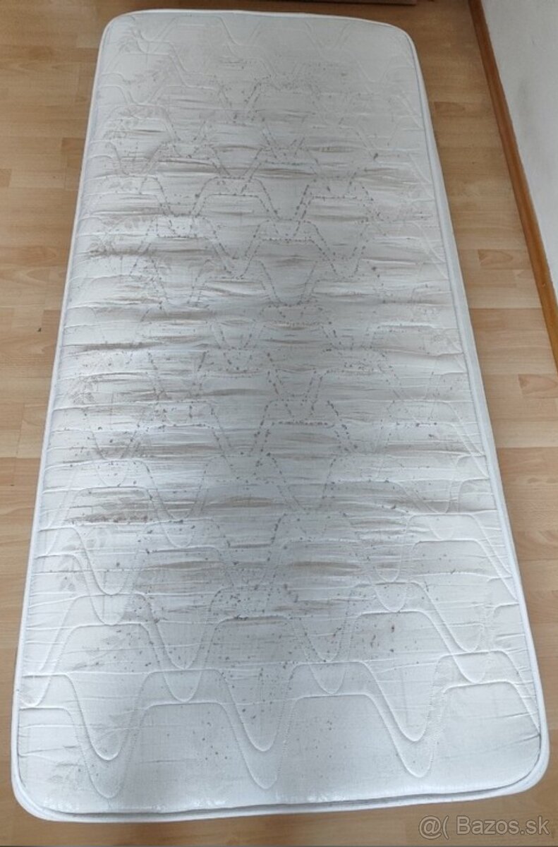 Kvalitný matrac 90x200cm