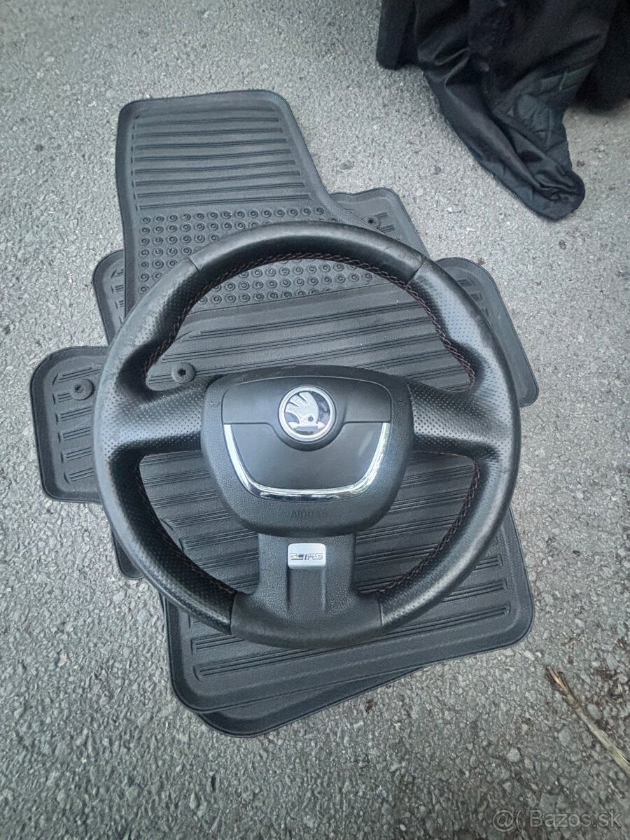 Volant RS