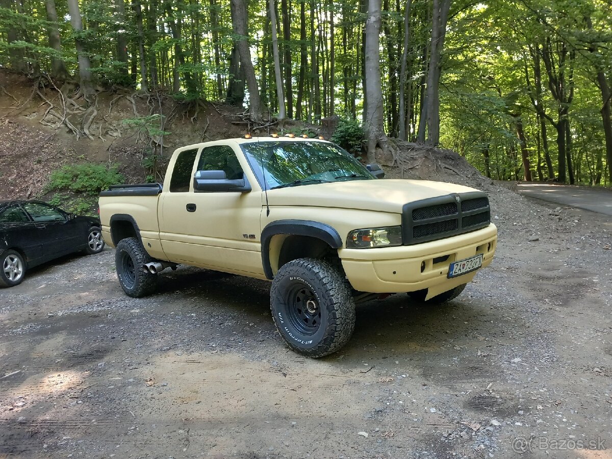 Dodge RAM 5.2 V8 4x4 lpg
