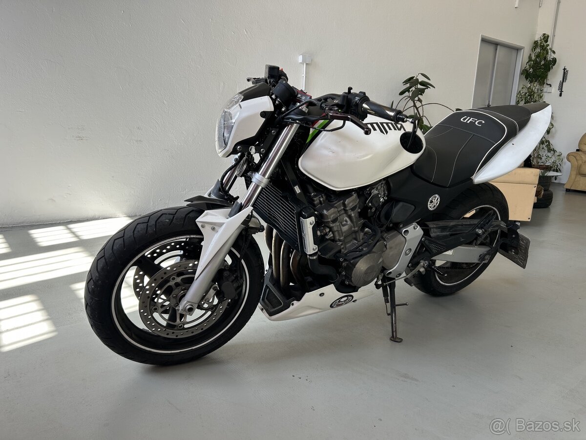 Honda HORNET 600