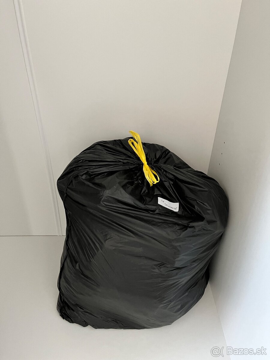 Darujem detske oblecenie