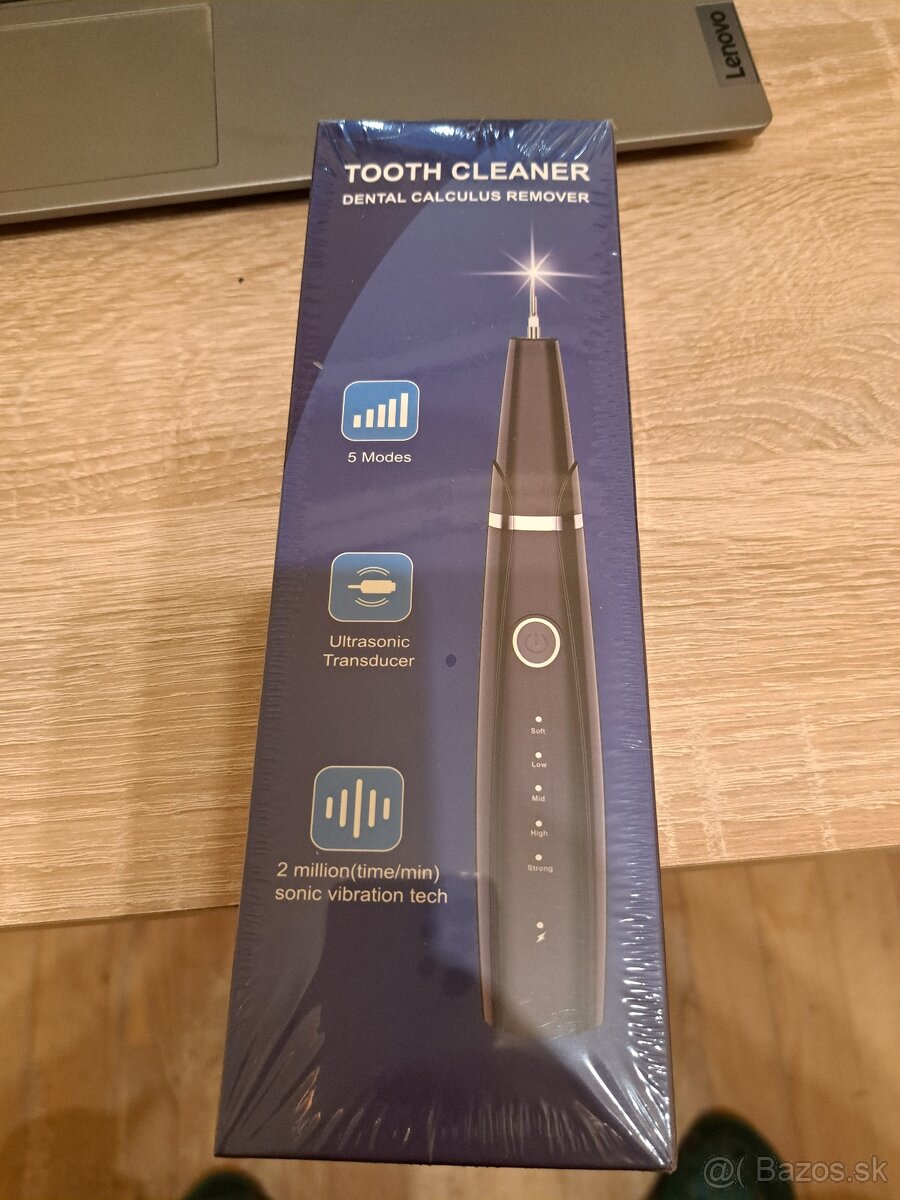 Elektrický dobíjací sonický čistič zubov