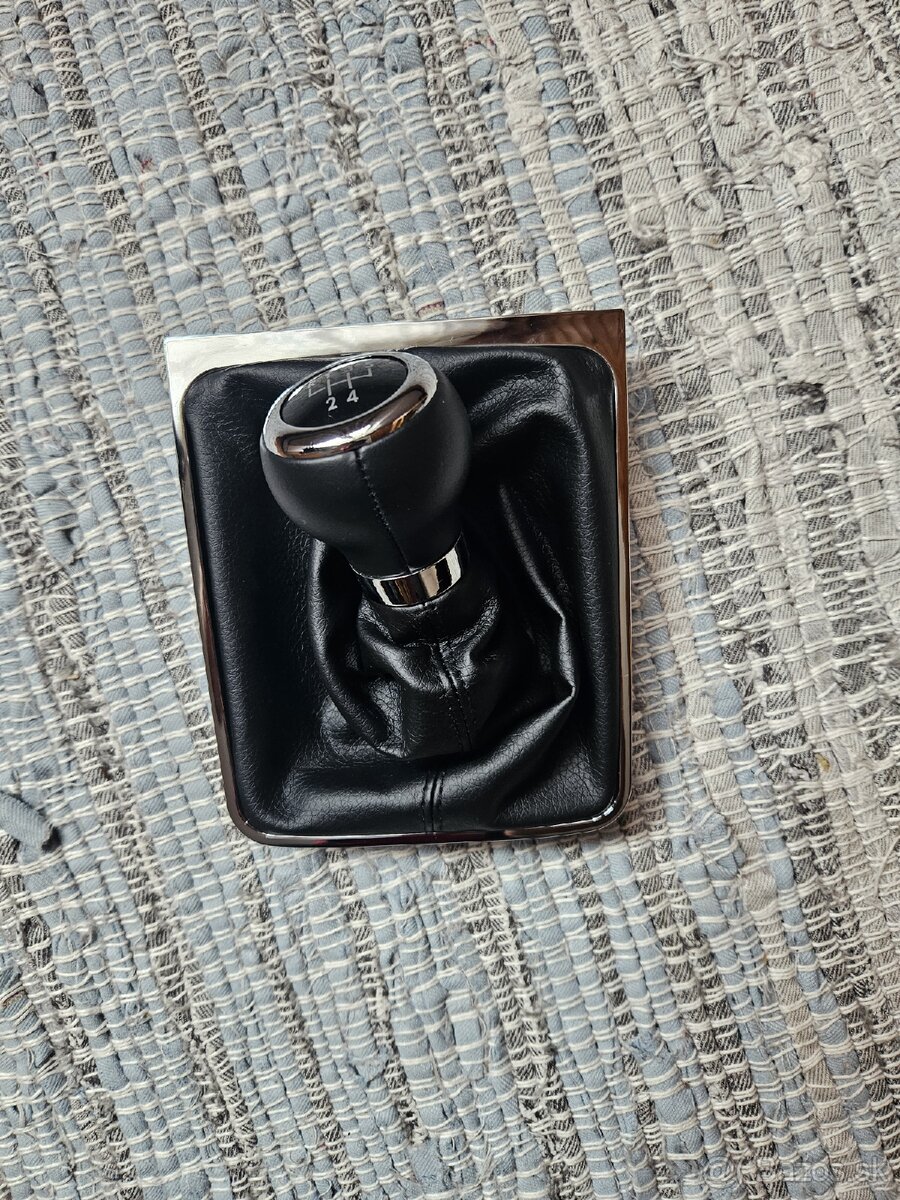 Riadiaca páka passat b6 5 rýchlostná Nová.