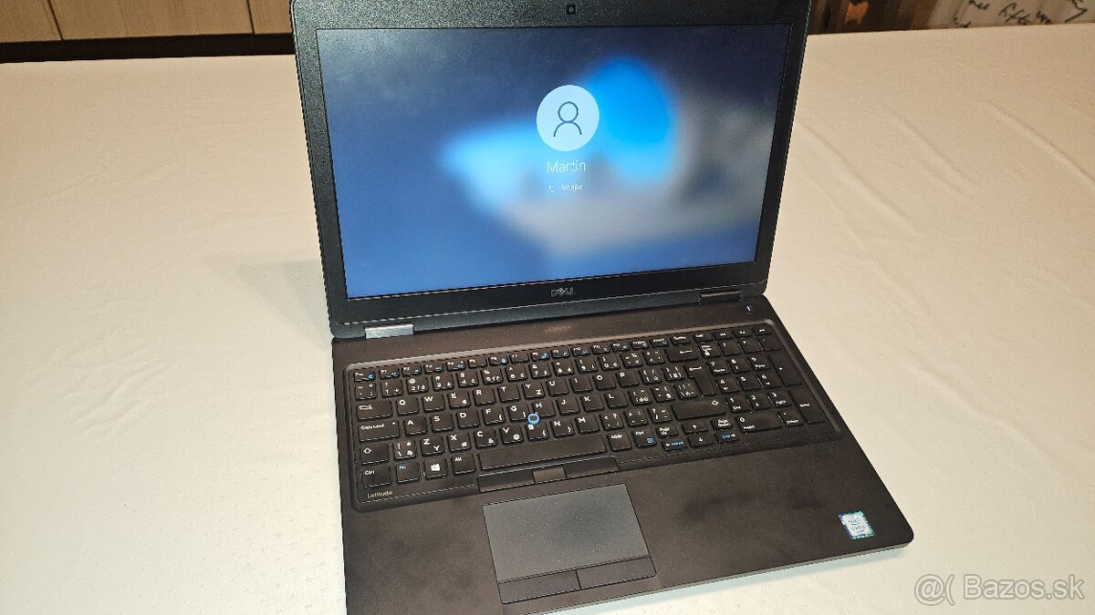 Dell Latitude 5580 i5-6200U (8GB-RAM) 256GB SSD
