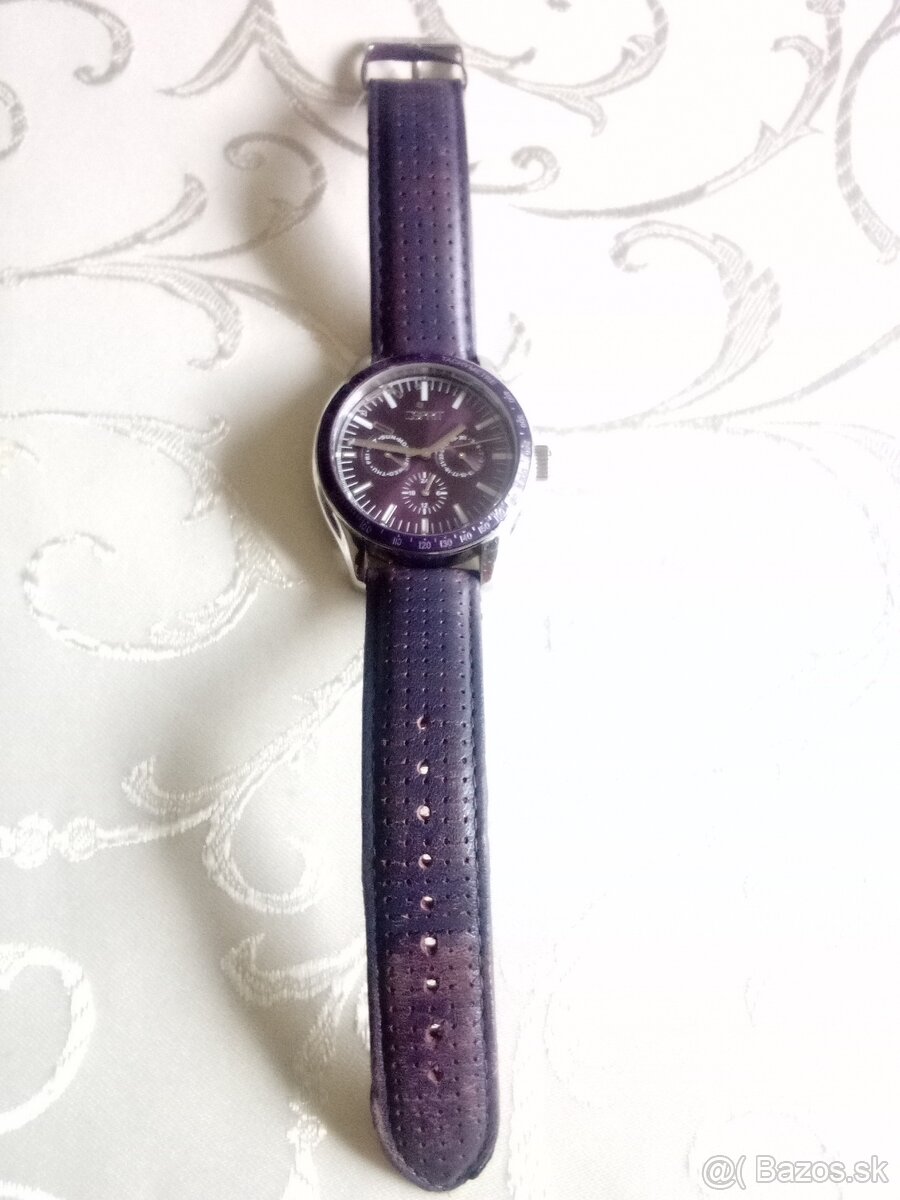 Značkové hodinky Esprit