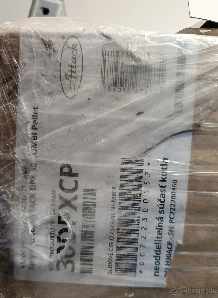 Predám kvalitný Splinovací kotol Attack DPX30CP + Akumulačka