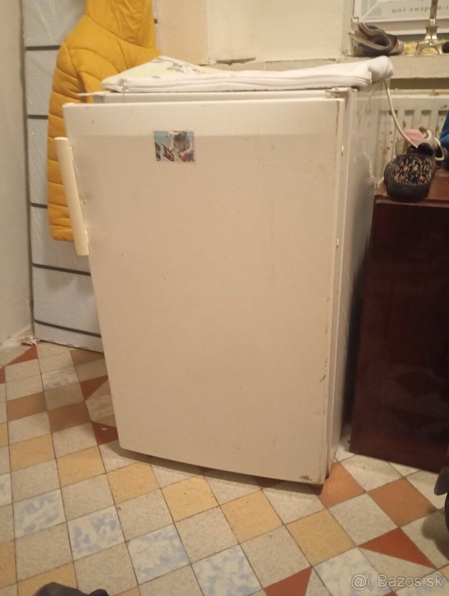 Na predaj chladnička
