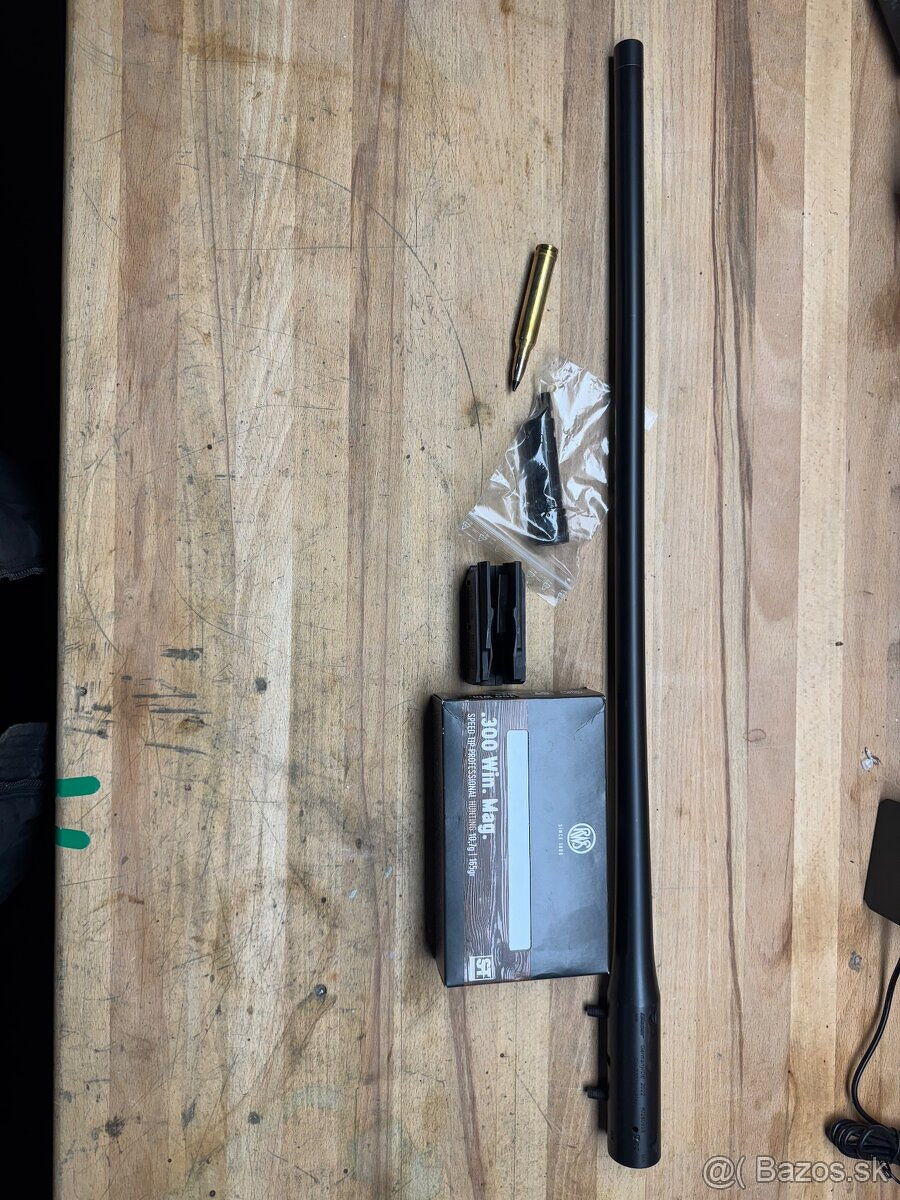 Blaser R8 hlaveň 300 WIN MAG