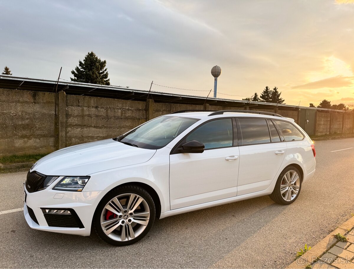 Škoda Octavia Combi RS 245 DSG