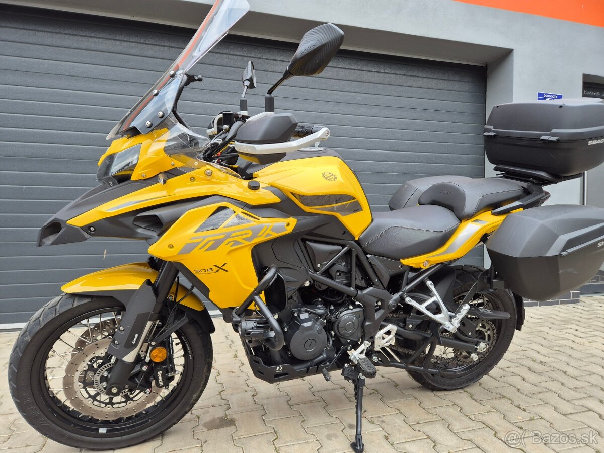 BENELLI TRK 502 X 9/2023 4800 km odpočet DPH Záruka
