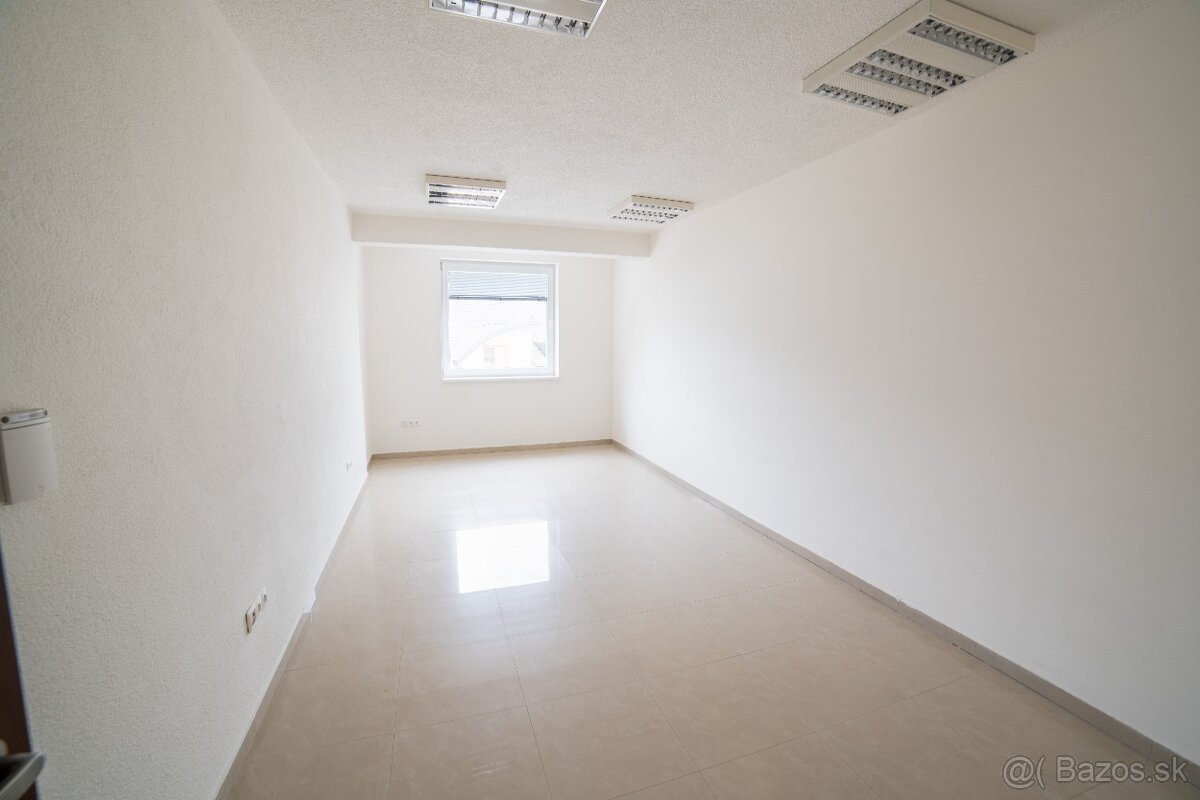 Prenajmem kanceláriu 21m2