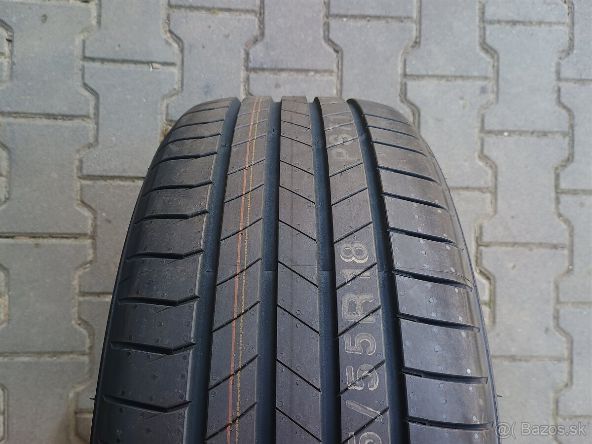 Letné pneu Kumho Ecsta PS71 215/55 R18
