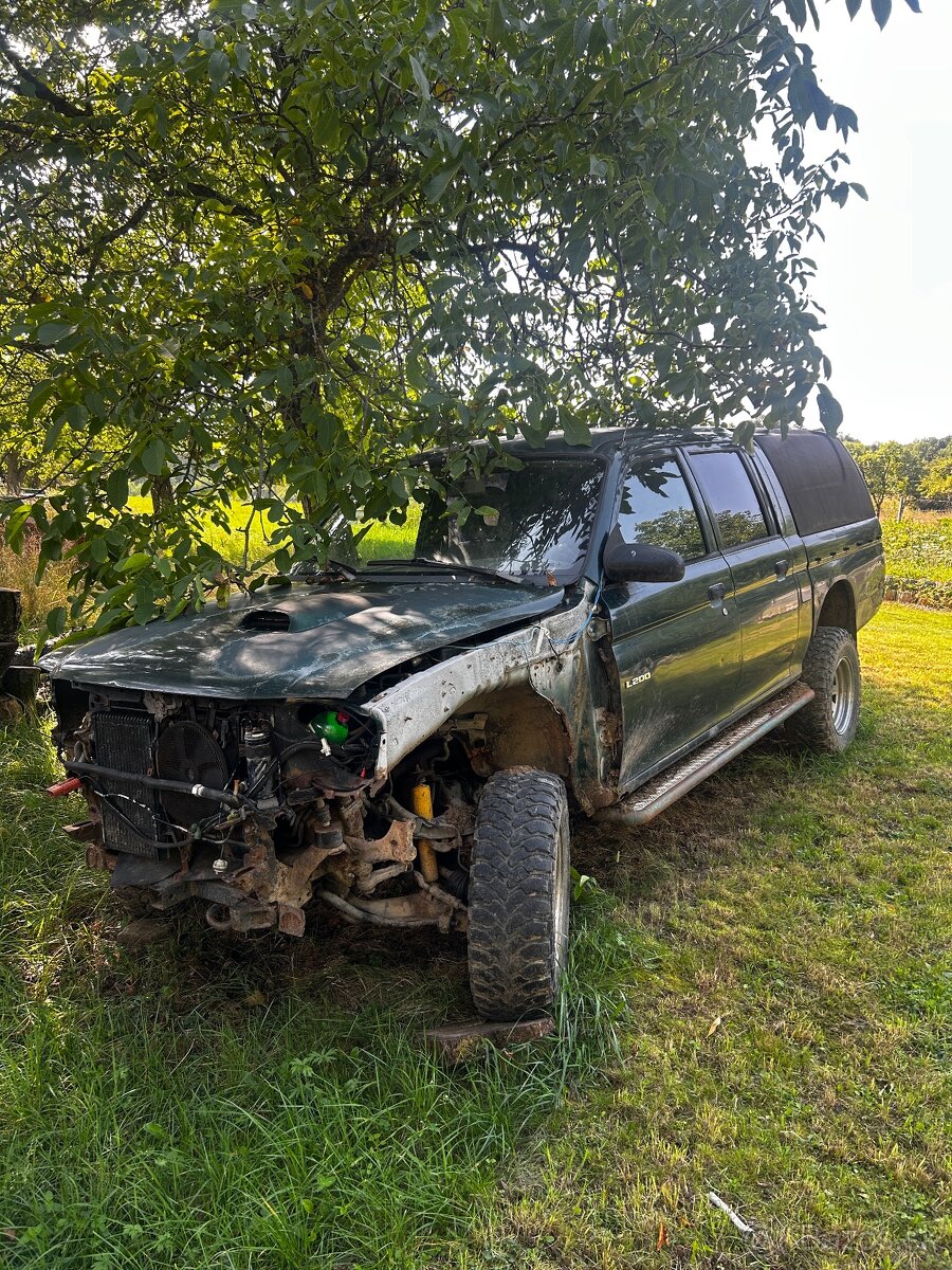 Mitshubishi l200 2.5tdi