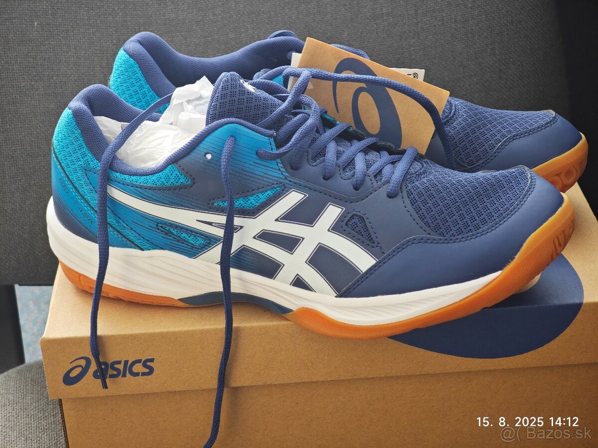 Halovky Asics, úplne nové nenosené cca 9 - 9.5 (44)