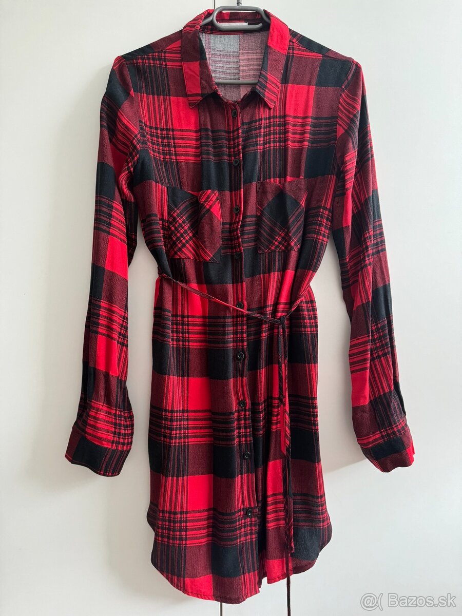 predĺžená košeľa