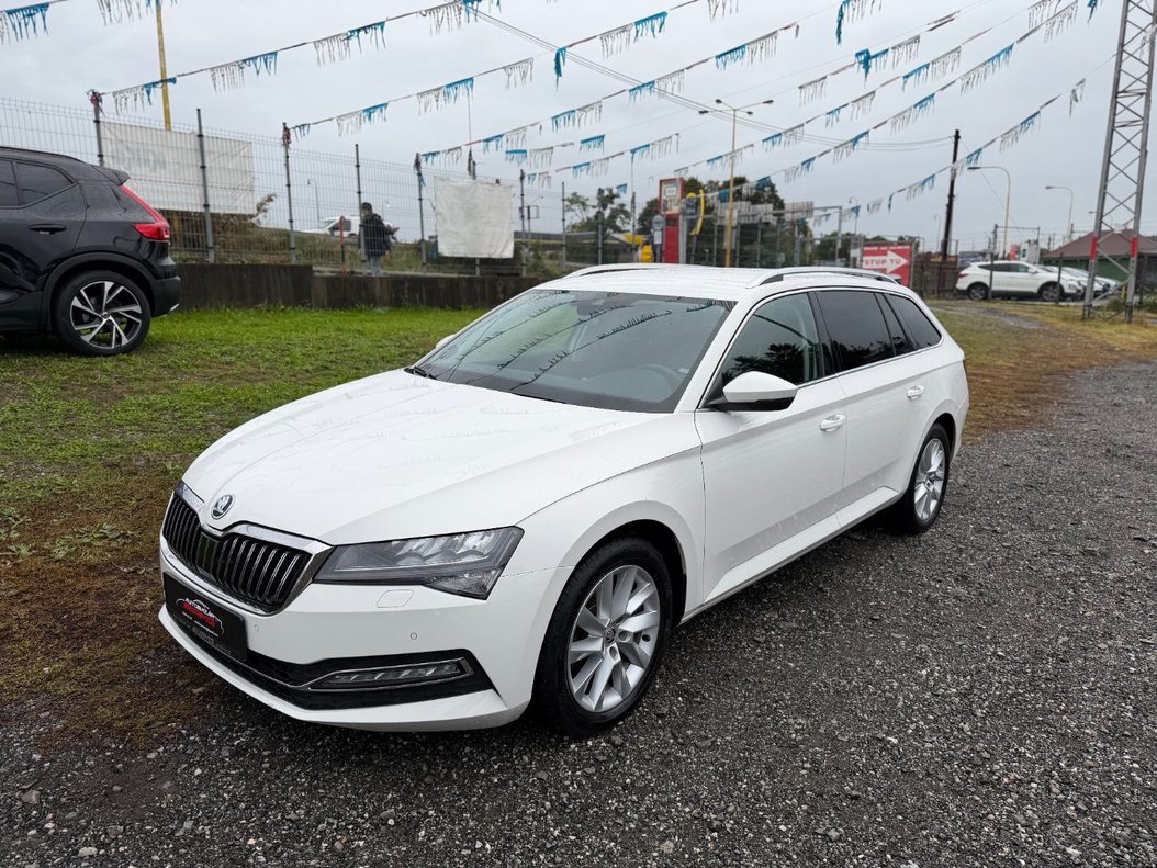 Škoda Superb Combi 2.0 TDI SCR Ambition DSG